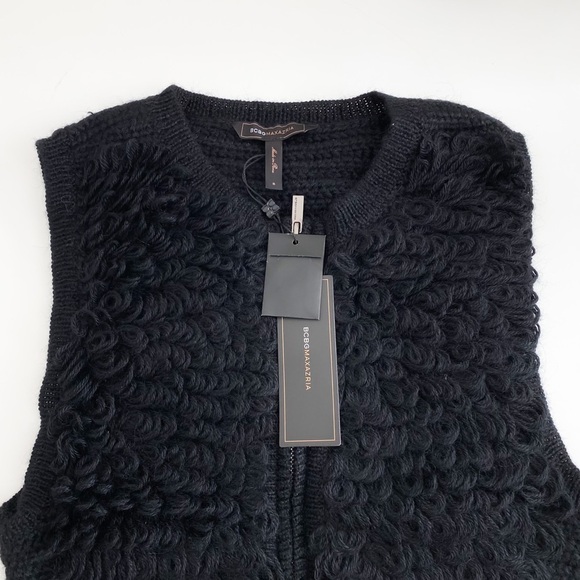 $218‼️ NWT BCBG Alpaca Knitted sweater Vest Zip Up Black Fall Winter Wardrobe - Picture 2 of 4